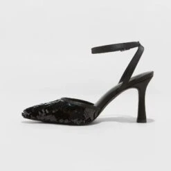 Women's Carmin Bow Pumps - A New Dayā¢