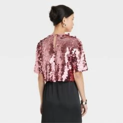 women fashion 32 Women's Short Sleeve Paillettes - A New Dayā¢