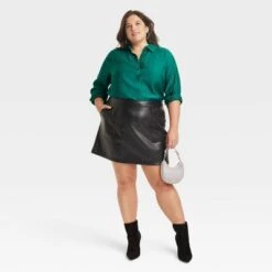 Women's Long Sleeve Button-Down Shirt - A New Dayā¢