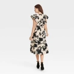 women fashion 6 Women's Flutter Short Sleeve Midi Dress - A New Dayā¢